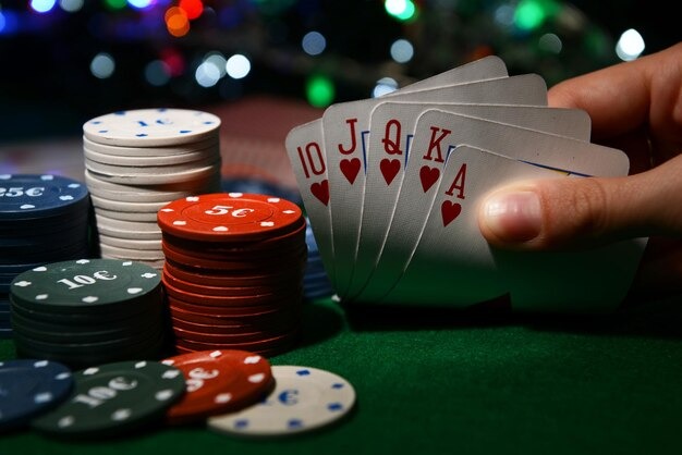 apikjitu Premier League fixture display and live casino integration